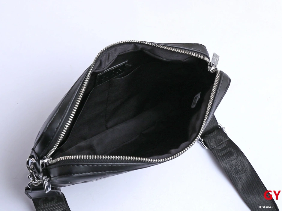 Soft Messenger Gucci 9070 Men Bags For 1020